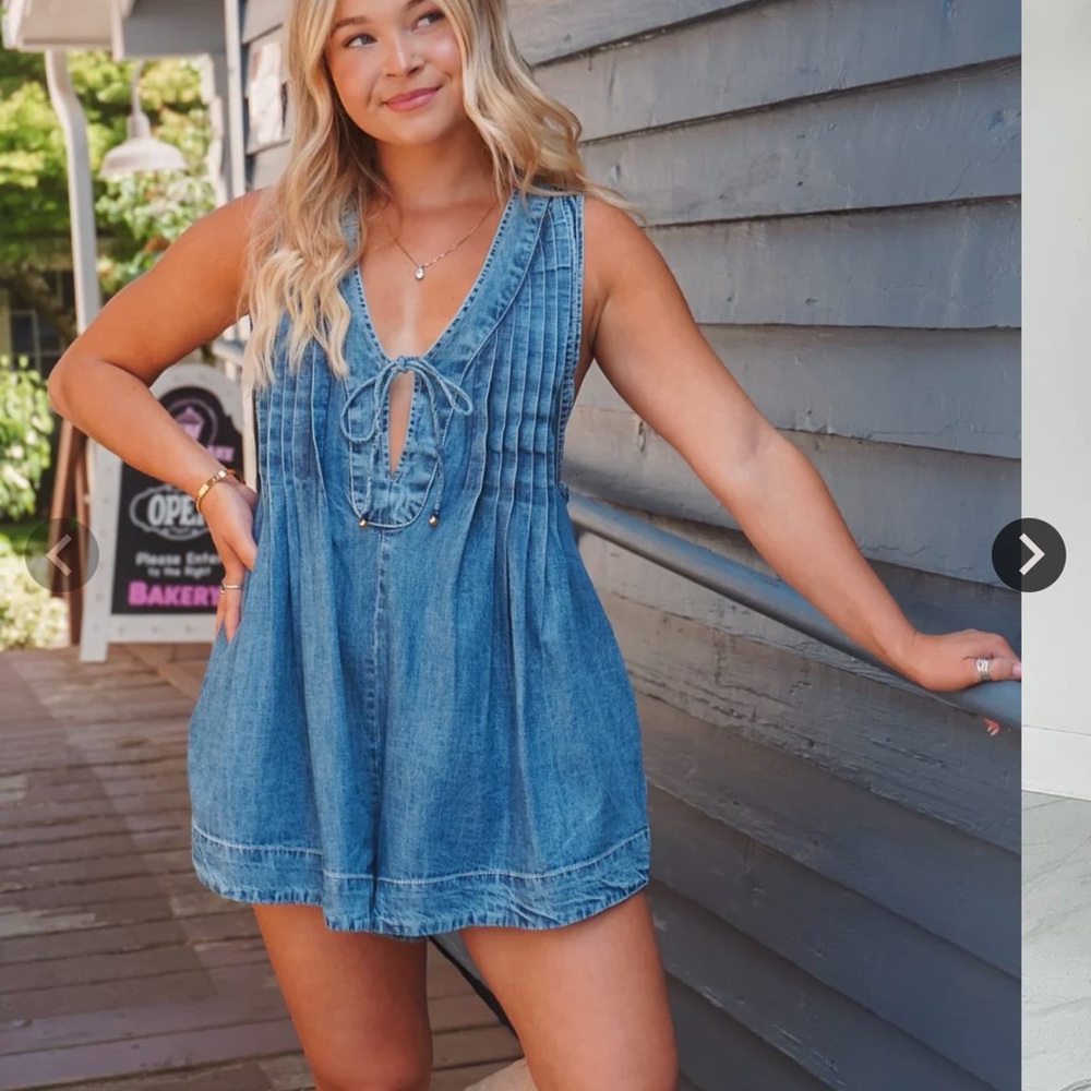 Women’s Denim One-Piece Romper size medium